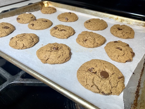 vegan chocolate chip cookies
