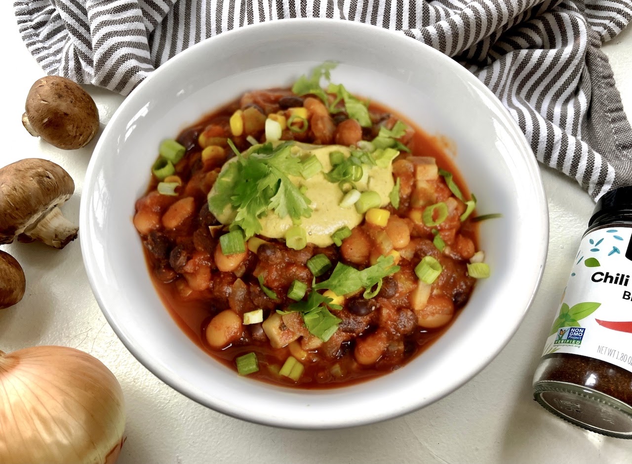 3 BEAN VEGGIE CHILI Chanty Veggie